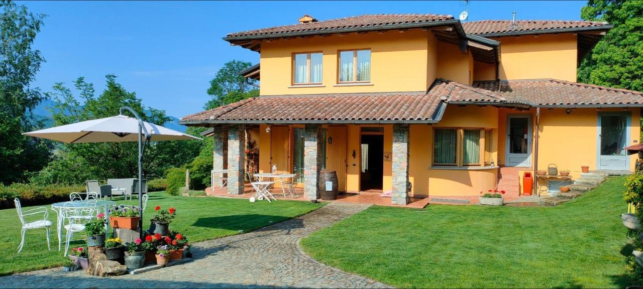 B&B Villa Claudia Lavena Ponte Tresa Exteriör bild