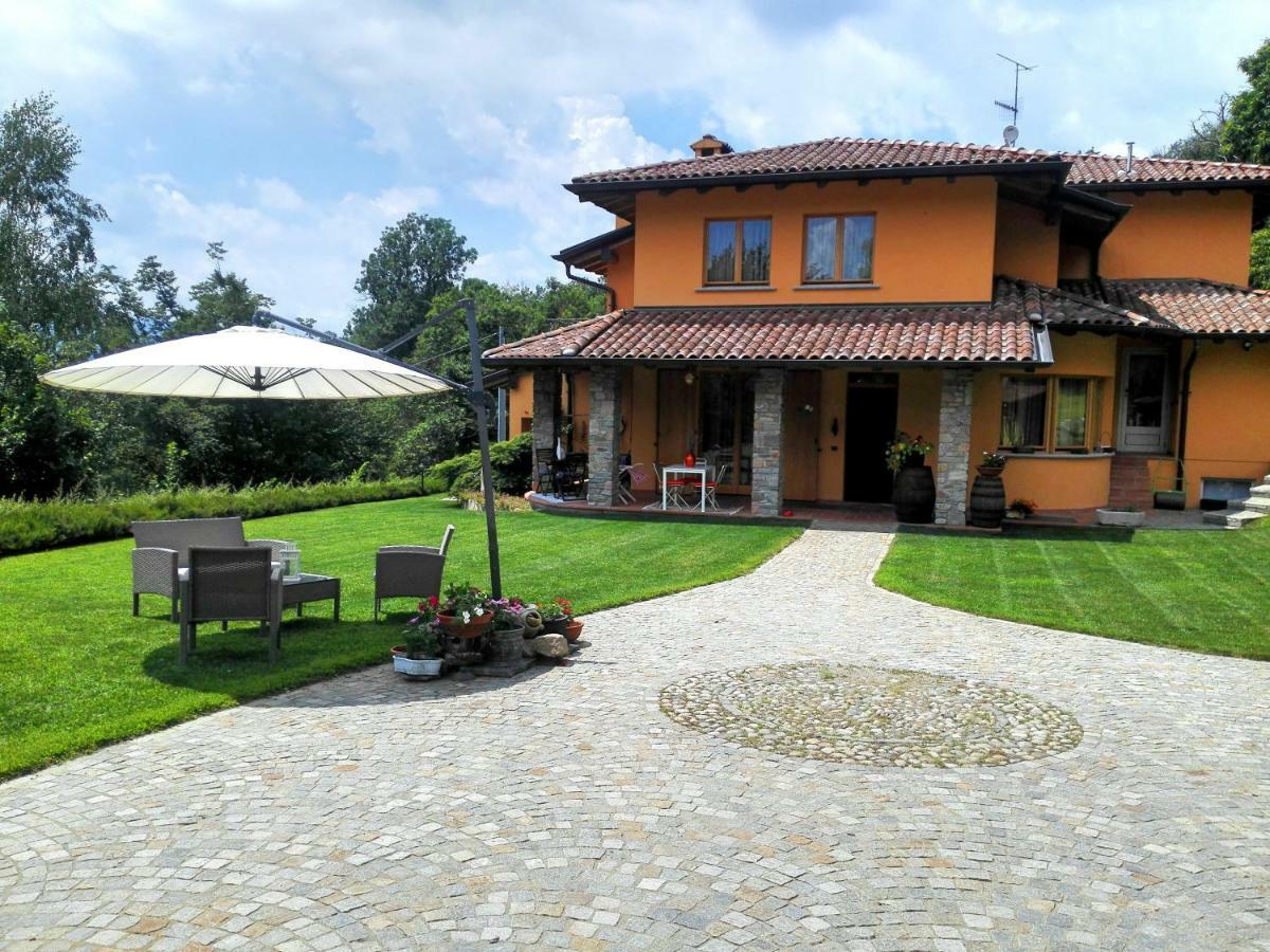 B&B Villa Claudia Lavena Ponte Tresa Exteriör bild