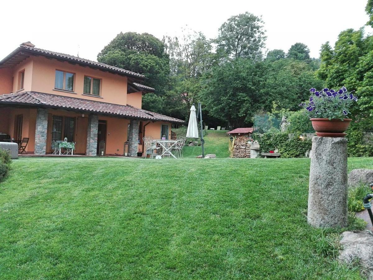 B&B Villa Claudia Lavena Ponte Tresa Exteriör bild